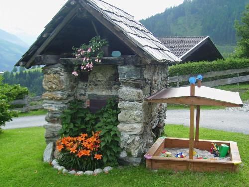 Outdoor Pictures 8