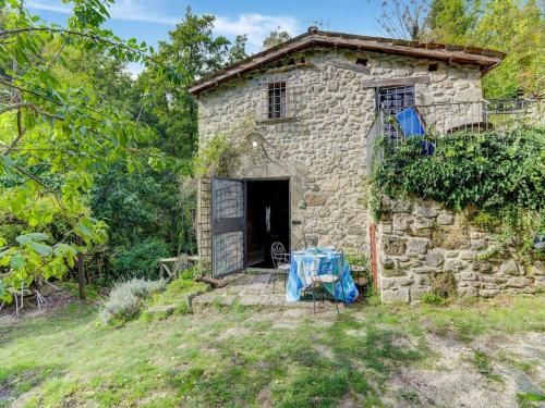 Holiday home in a water mill, next to a waterfall and natural swimming pond