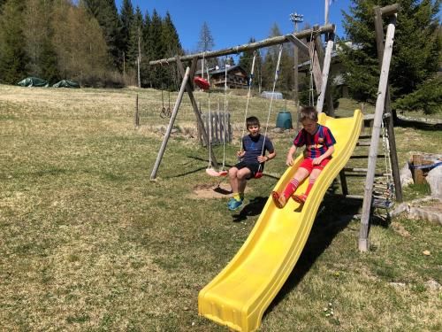 Outdoor Pictures 24