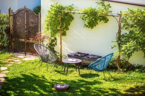 Outdoor Pictures 11