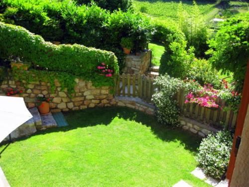 Outdoor Pictures 11