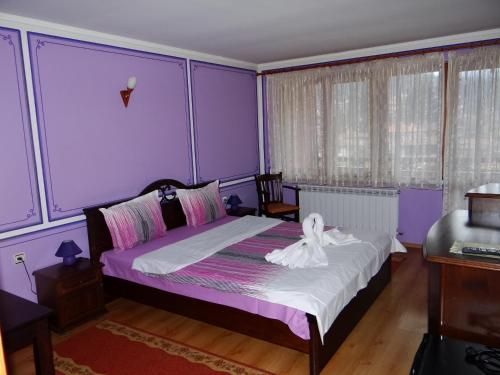 Denis Guest house