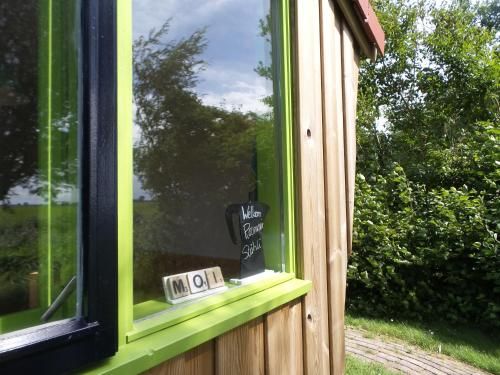 De Horizon, slapen in hutten