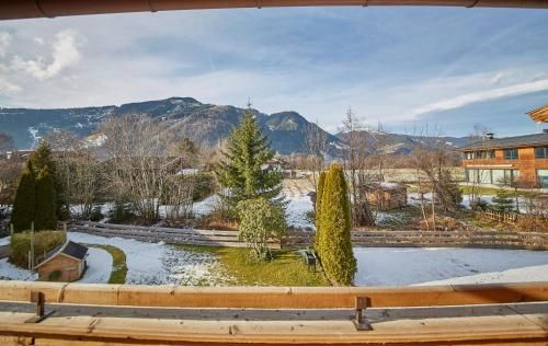Outdoor Pictures 1