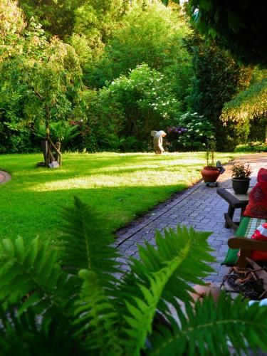 Outdoor Pictures 17