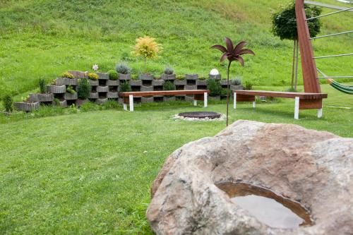 Outdoor Pictures 17