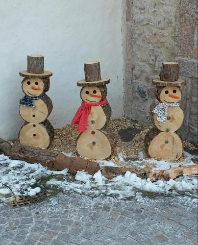 Outdoor Pictures 11
