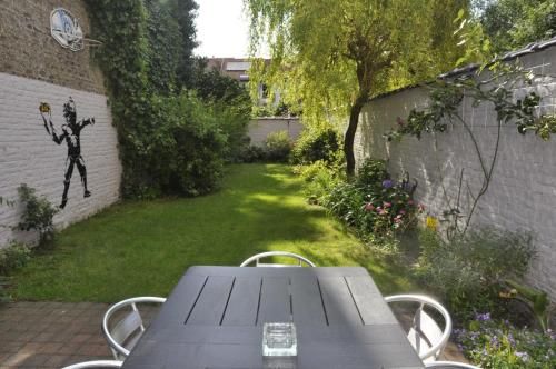 Outdoor Pictures 1