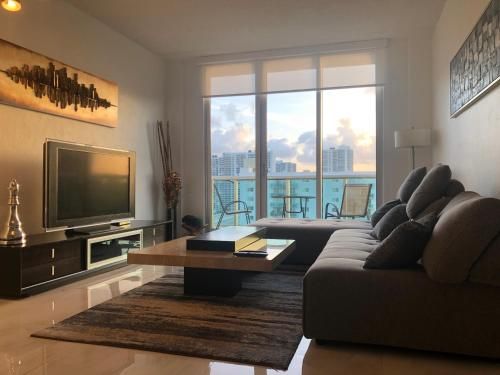 Penthouse Ocean Reserve