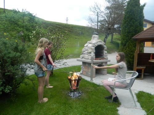 Outdoor Pictures 12