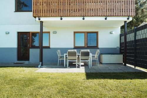 Outdoor Pictures 21