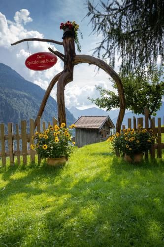 Outdoor Pictures 23