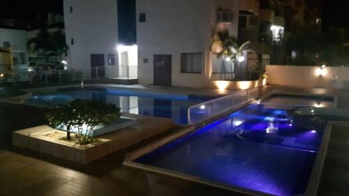 Apto Ingleses à 50mts da praia