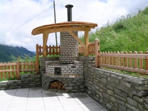 Outdoor Pictures 20