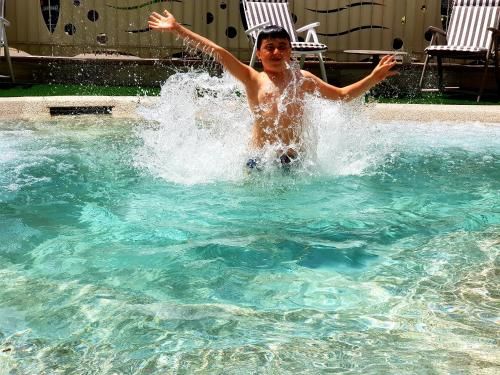 Outdoor Pictures 9