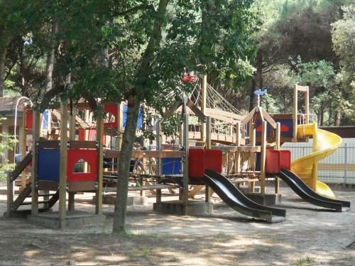 Albatross Mobile Homes on Camping Mare e Pineta
