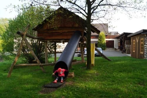 Outdoor Pictures 19