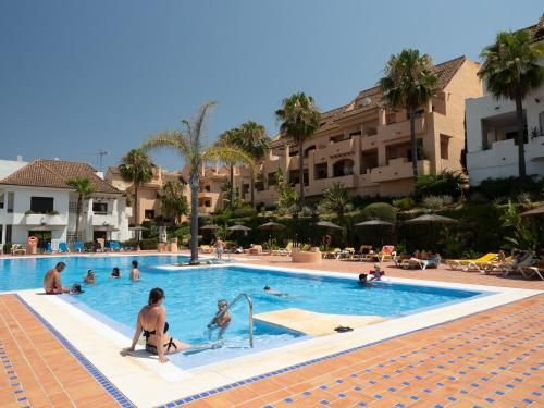 2199-Apt with terrace and pools
