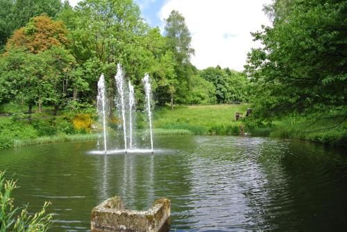 Outdoor Pictures 22