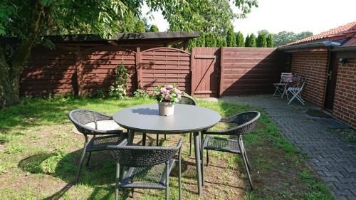 Outdoor Pictures 24