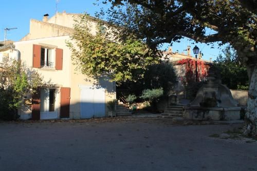 Maison Sous les Platanes