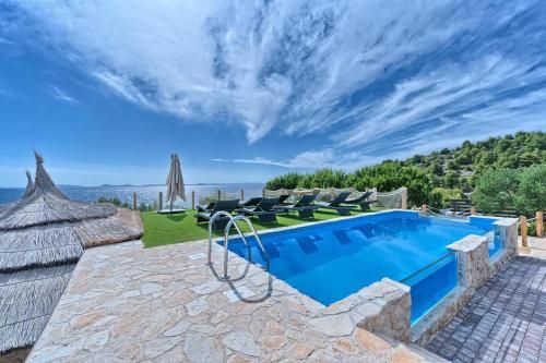 Outdoor Pictures 24