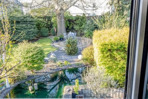 Outdoor Pictures 22