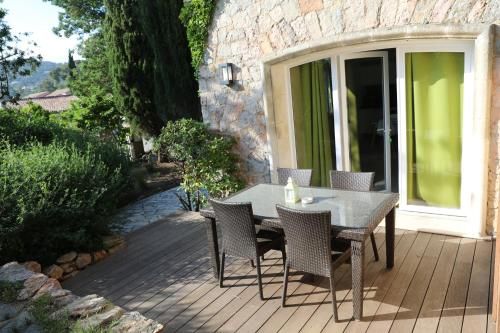 Outdoor Pictures 24
