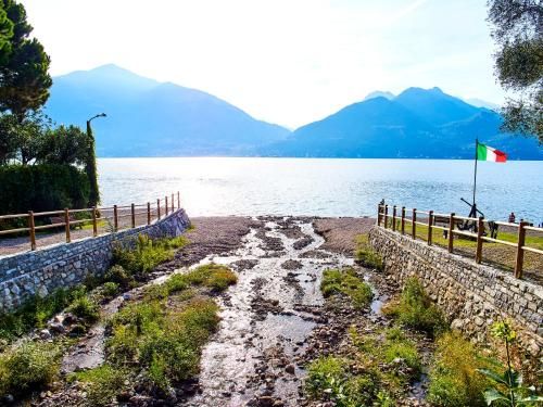 Outdoor Pictures 23