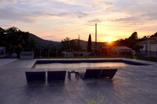 Outdoor Pictures 14