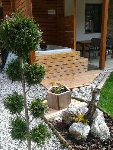 Outdoor Pictures 9