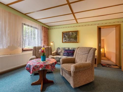 Beautiful Holiday House In Biendorf with Garden