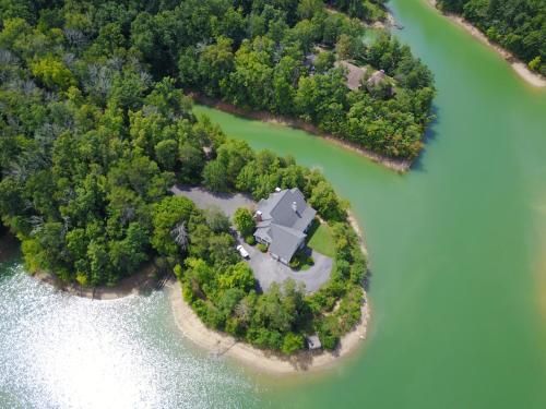 Smokie Mountain Lake House