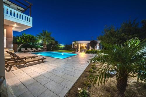 Outdoor Pictures 21