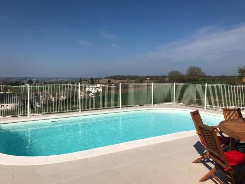 GITE MONTGOLFIÈRE 6 PERSONNES