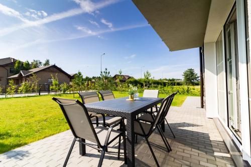 Outdoor Pictures 24