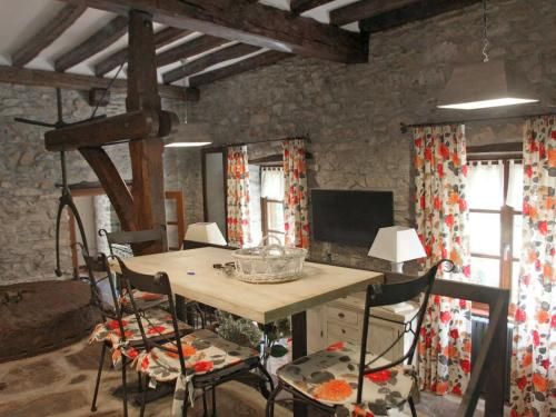 Holiday Home Uxaneko-errota by Interhome