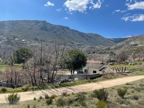 Los Robles