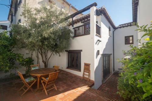 Patio del Olivo
