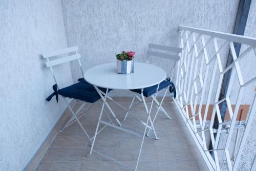 Outdoor Pictures 12