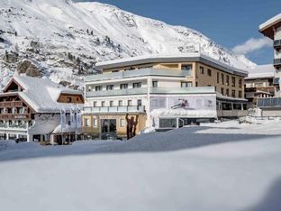 Hotel Image 1