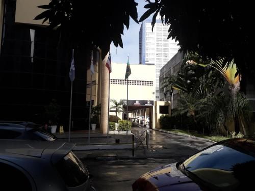 Flat Athenas América ao lado do Salvador Shopping