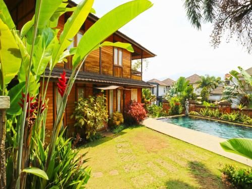 Outdoor Pictures 24