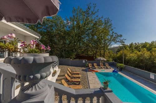 Outdoor Pictures 20