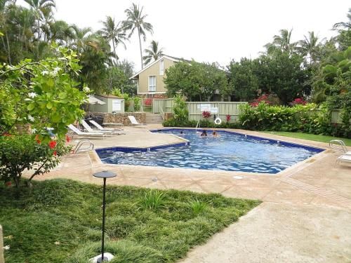 Elegant Turtle Bay Condo