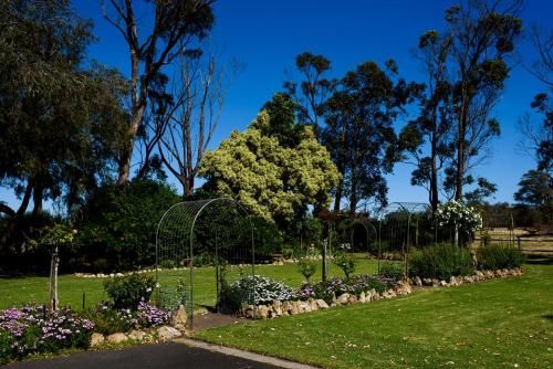 Outdoor Pictures 24