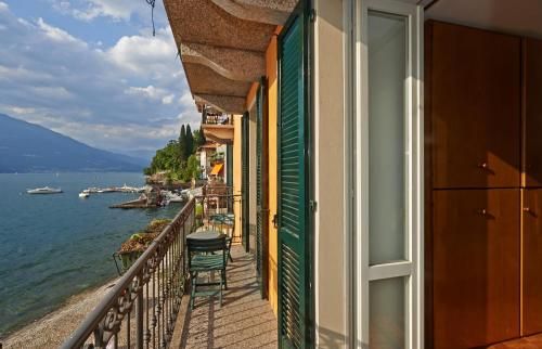 Outdoor Pictures 22