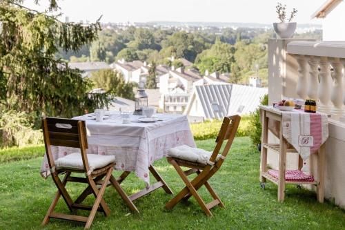 Outdoor Pictures 22