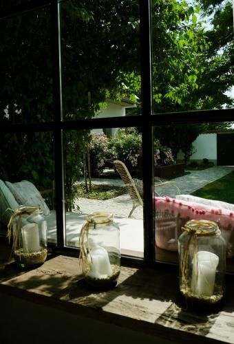 Outdoor Pictures 14
