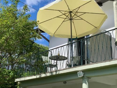 Outdoor Pictures 24